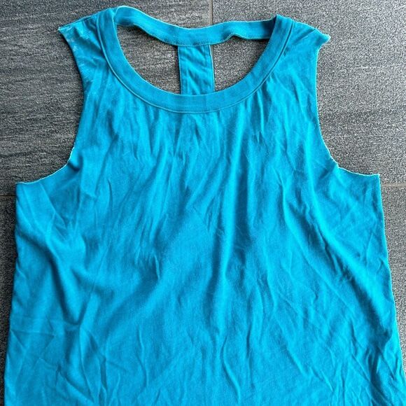 NWOT Chaser Sleeveless Tank Top Cut-Out Back Festival Style in Turquoise Small - Picture 7 of 16